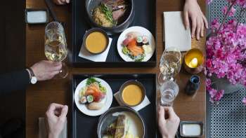 Moshi Moshi Moshi Moshi