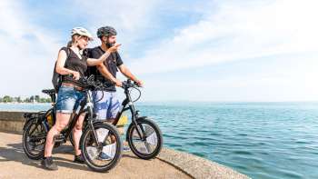 E-Bike Adventure: Your Team Event with a Lake View!