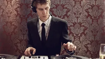 Dance Night mit DJ Louis de Fumer