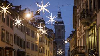 Winterlicher Genussbummel durch St.Gallen unter Sternen Winterlicher Genussbummel durch St.Gallen unter Sternen