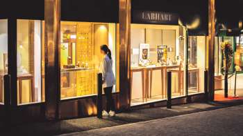 LABHART Chronometrie & Goldschmiede LABHART Chronometrie & Goldschmiede